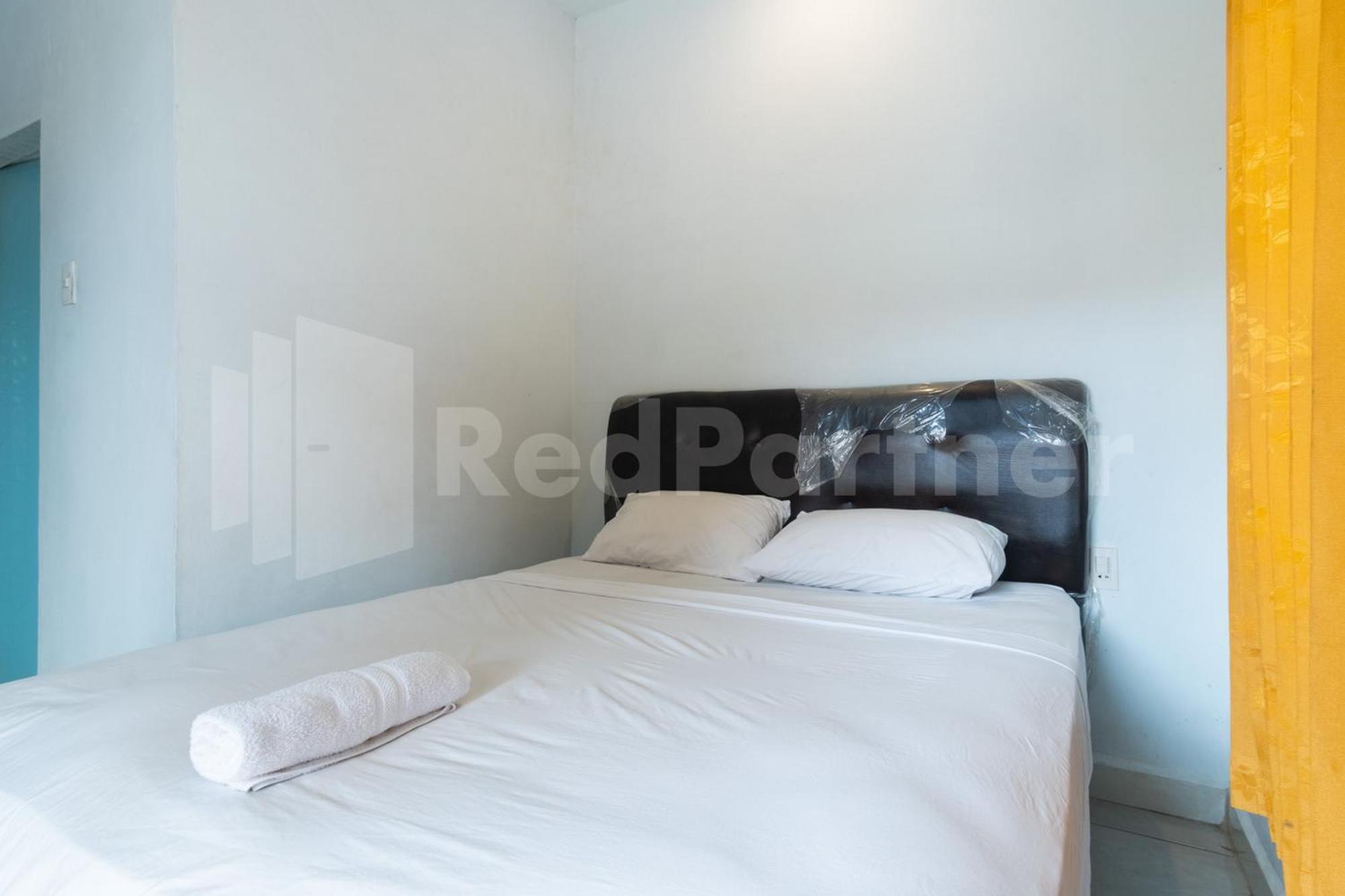 Teratai Guesthouse At Rs Adam Malik Medan Mitra Reddoorz Esterno foto