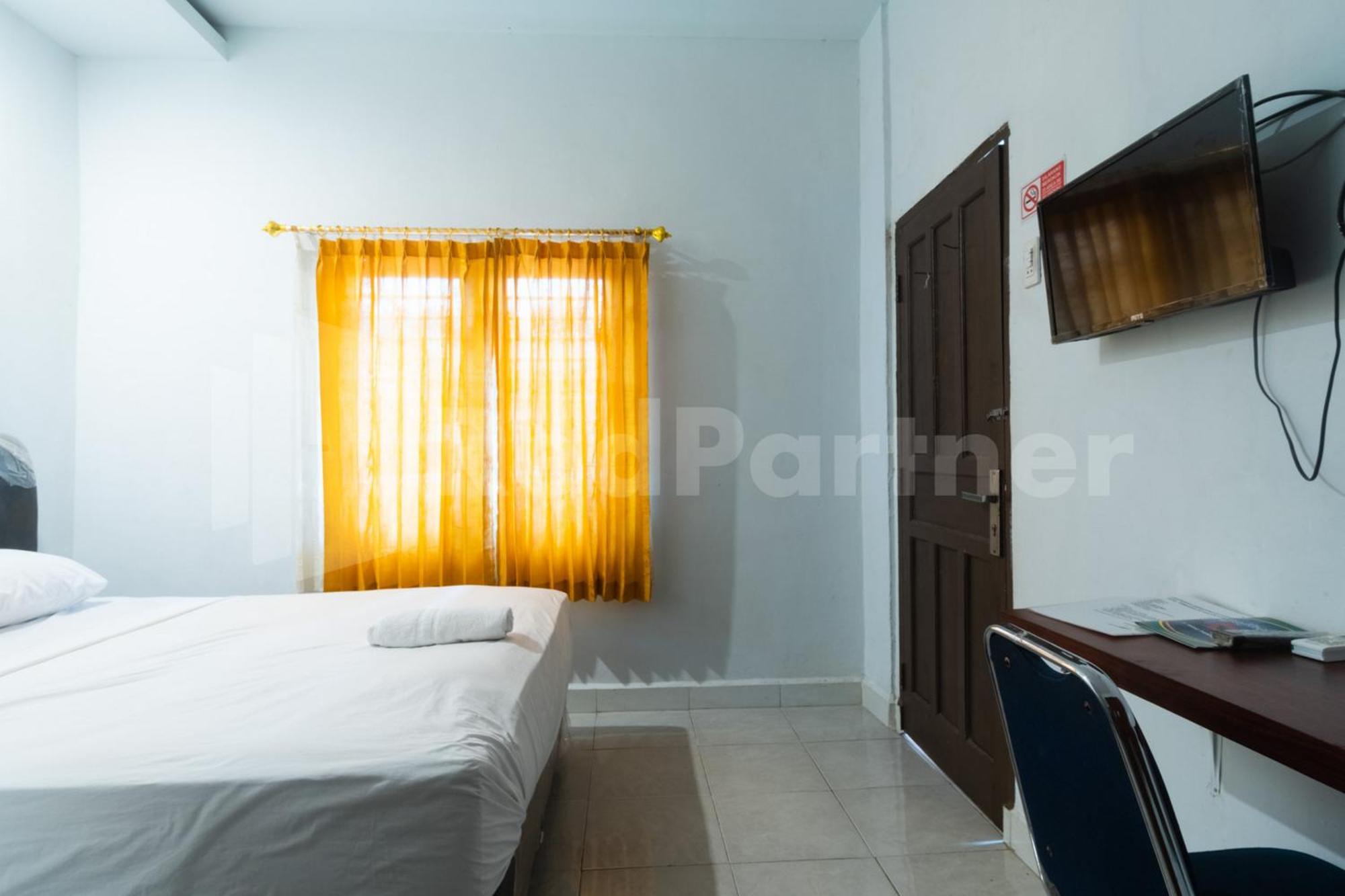 Teratai Guesthouse At Rs Adam Malik Medan Mitra Reddoorz Esterno foto
