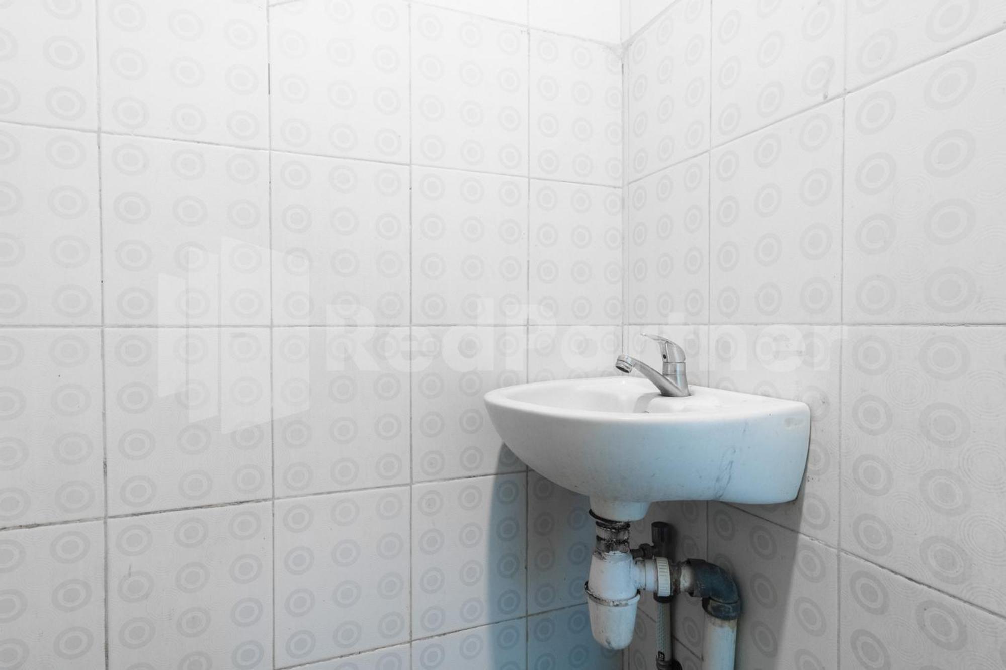 Teratai Guesthouse At Rs Adam Malik Medan Mitra Reddoorz Esterno foto
